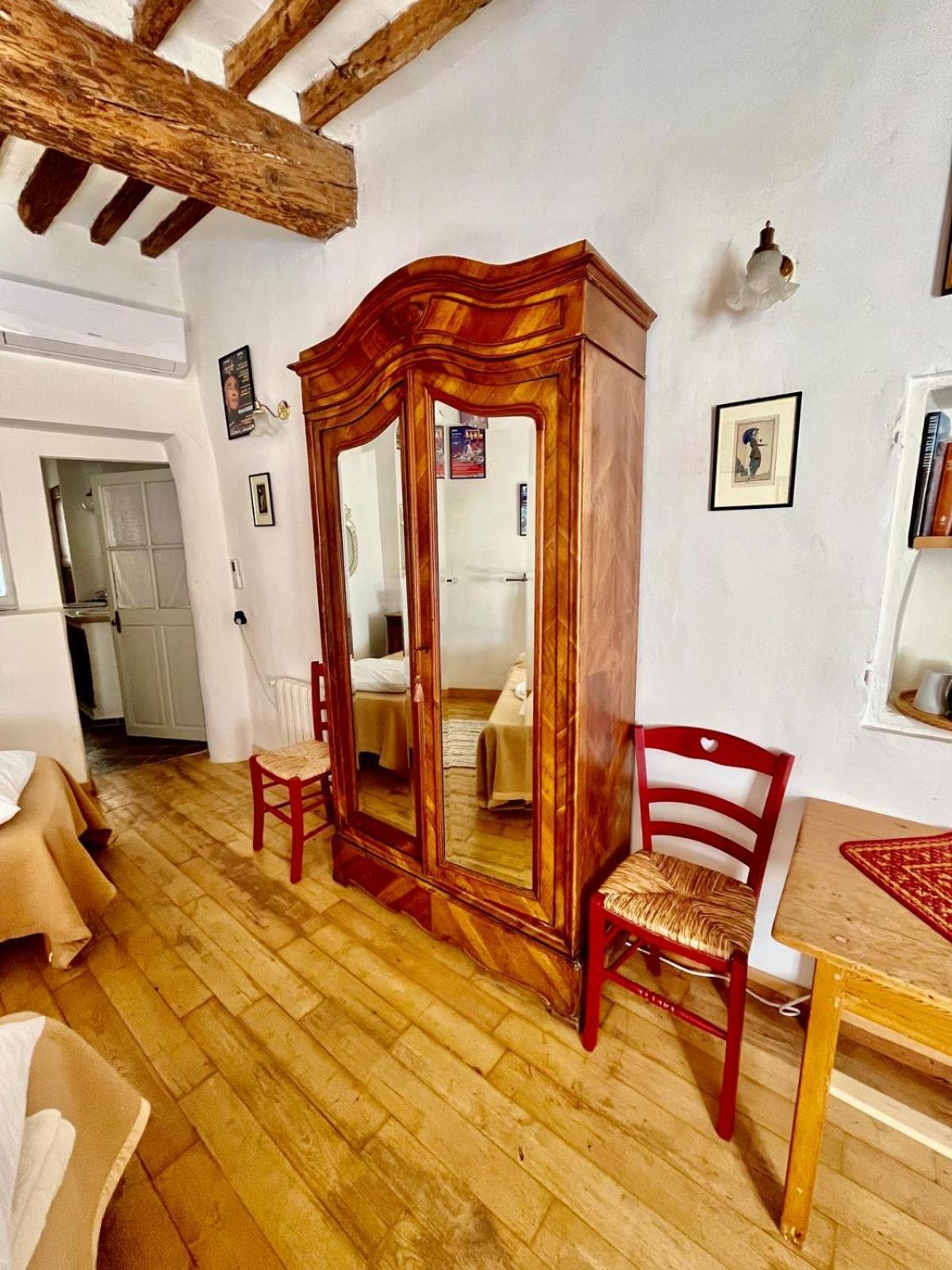 La Sarrasine Ξενοδοχείο Villes-sur-Auzon Εξωτερικό φωτογραφία