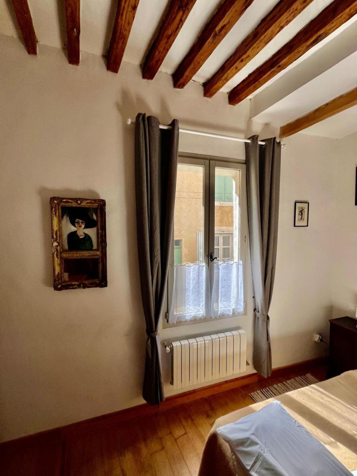 La Sarrasine Ξενοδοχείο Villes-sur-Auzon Εξωτερικό φωτογραφία